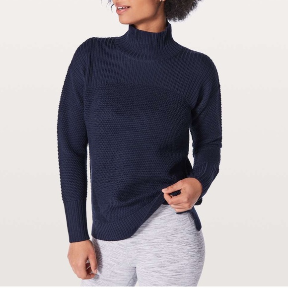 lululemon athletica warm and restore sweater - Picture 2 of 12